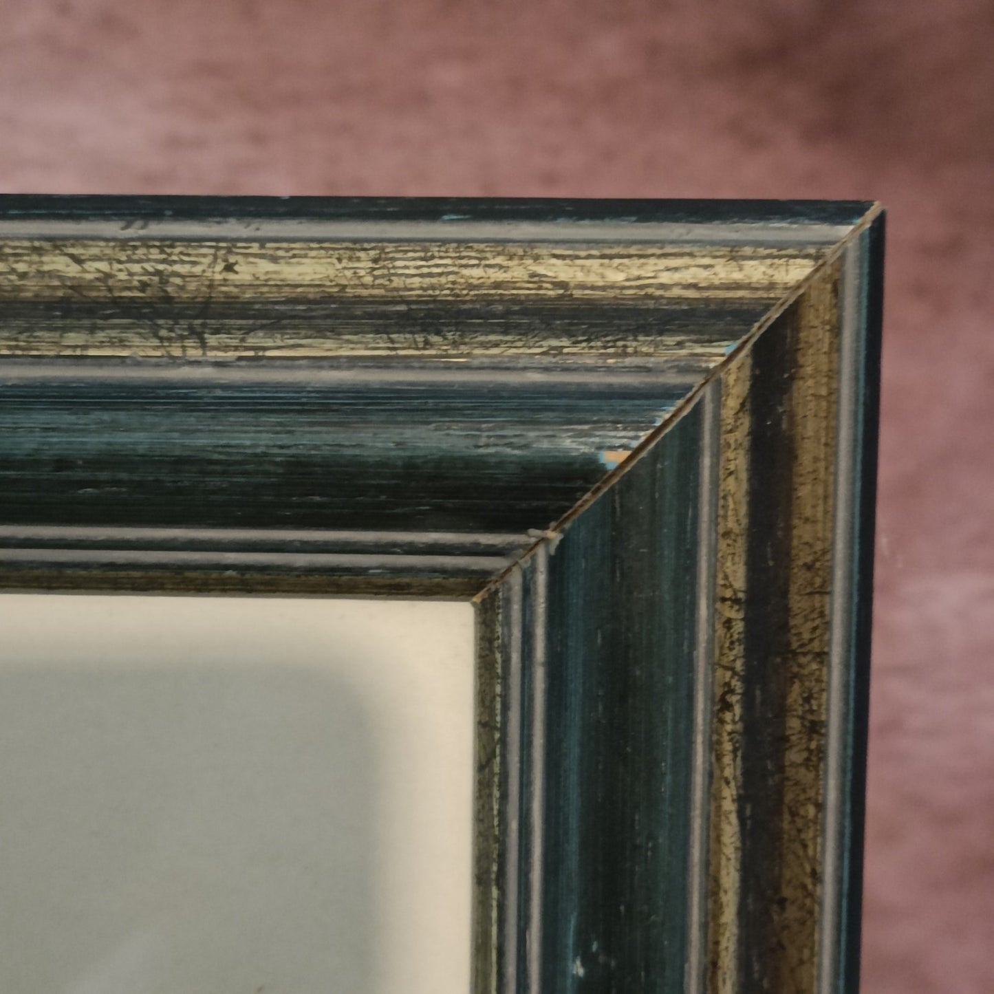 CHRISTINE G RUSSELL (b.1952) Original Pastel Still Life