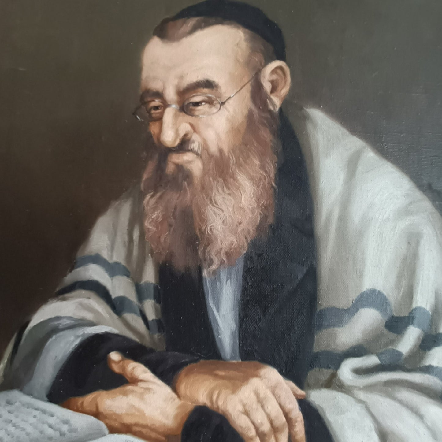 Framed original oil on canvas by Solomon Leski depicts a portrait of a rabbi, showcasing detailed facial features and traditional attire.